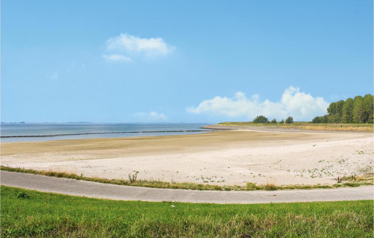 2 Bedroom Pet Friendly In Vakantiehuis Scherpenisse
