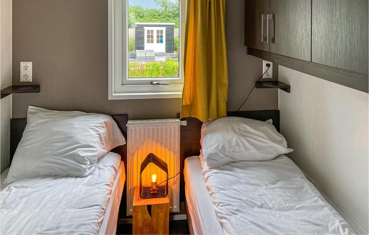 Vakantiehuis 2 Bedroom Pet Friendly In Scherpenisse